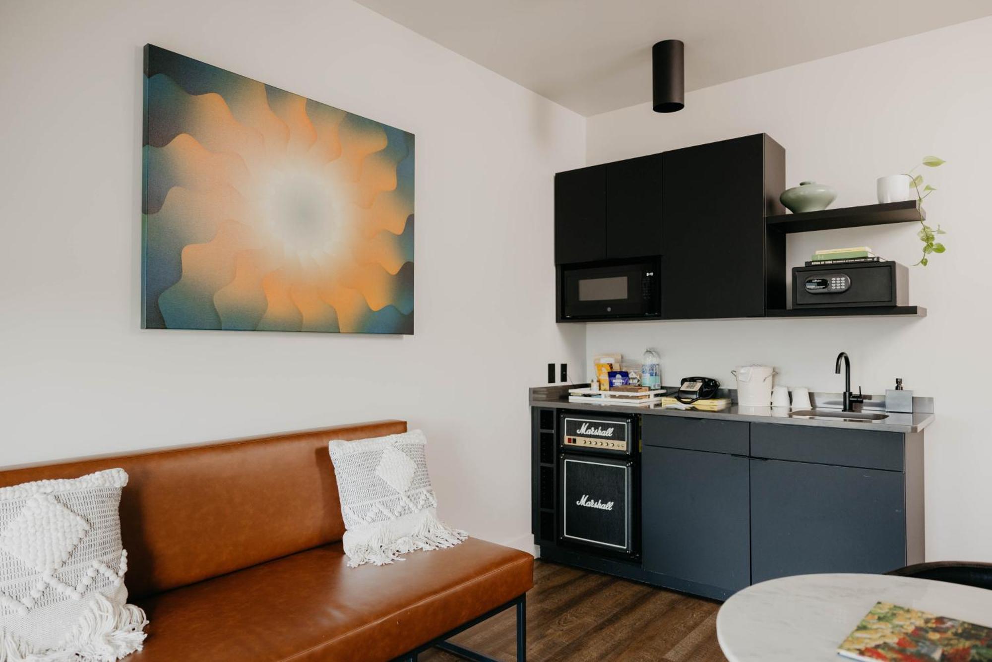 Waymore'S Guest House & Casual Club Нэшвилл Экстерьер фото
